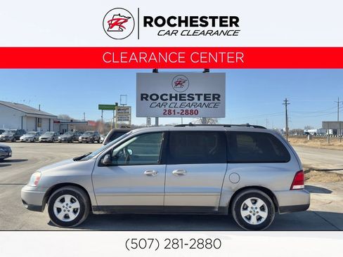 Used 2004 Ford Freestar SES image 1