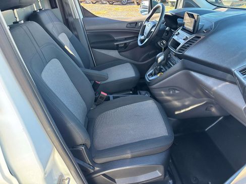 Used 2020 Ford Transit Connect XL image 10