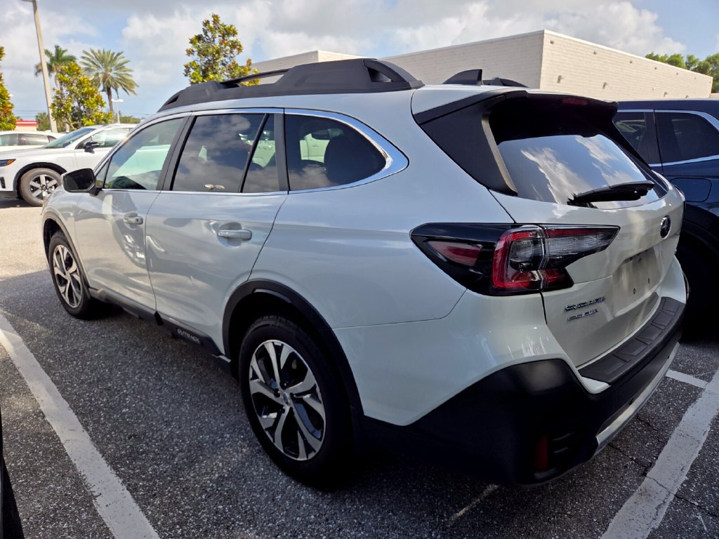 Used 2021 Subaru Outback Limited w/ Popular Package #2 AWD/4WD image 3