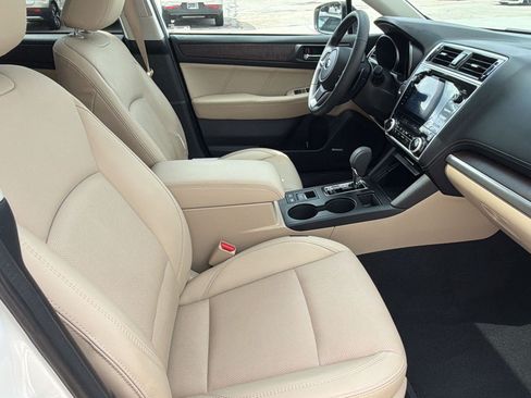 Used 2019 Subaru Outback 2.5i Limited w/ Popular Package #2 AWD/4WD image 23