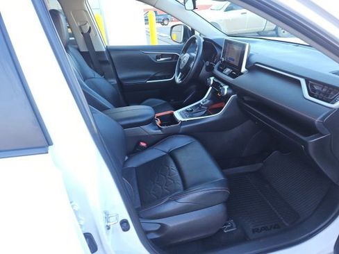 Used 2024 Toyota RAV4 Adventure image 24