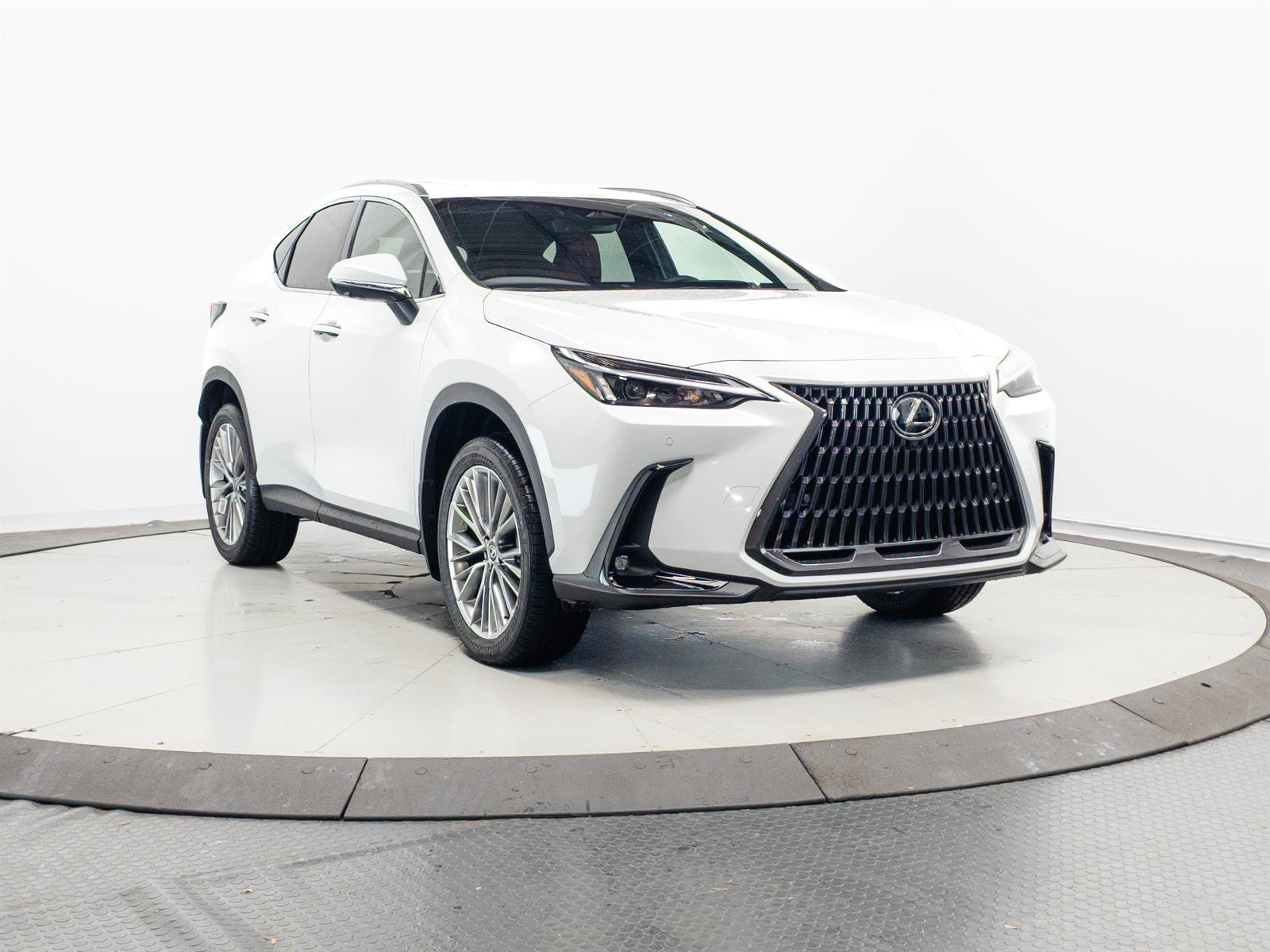 New 2026 Lexus NX 350h AWD w/ Accessory Package (2T) image 1