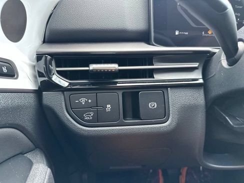 New 2026 Kia Sportage SX FWD image 47