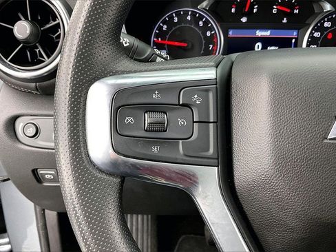 Used 2023 Chevrolet Blazer LT w/ Convenience Package image 18