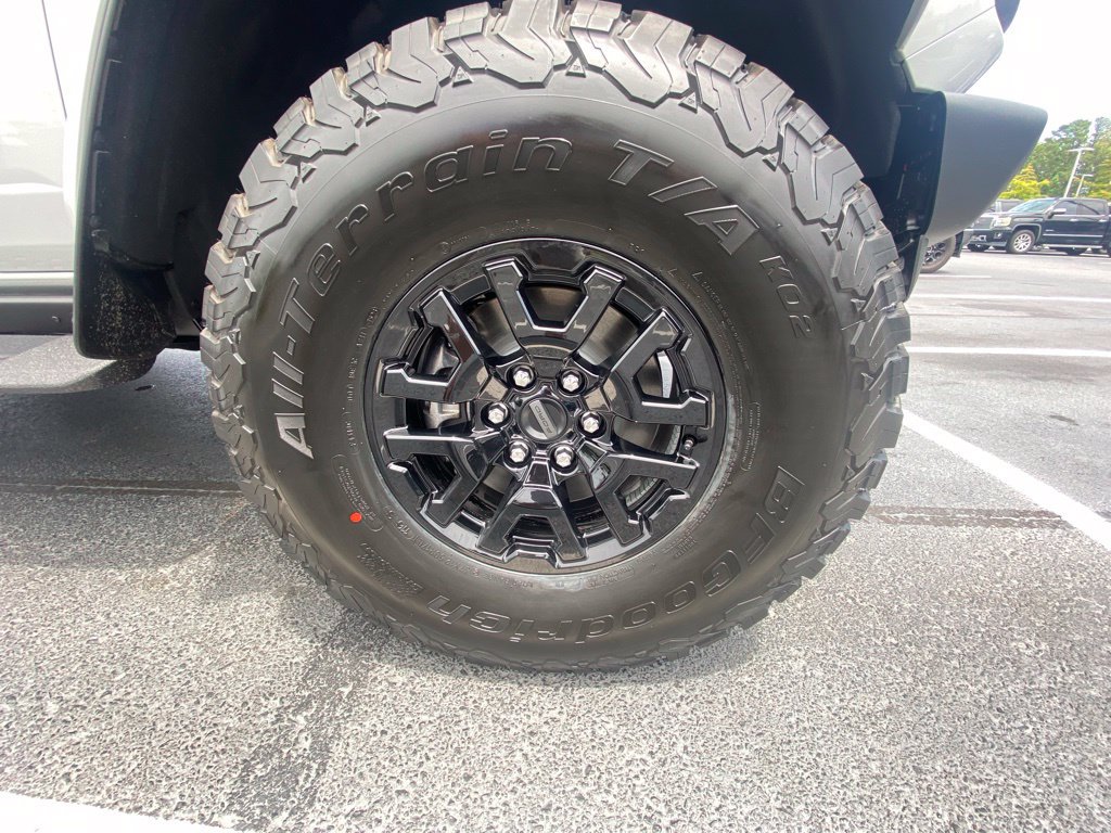 New 2026 Ford Bronco Raptor AWD/4WD image 30