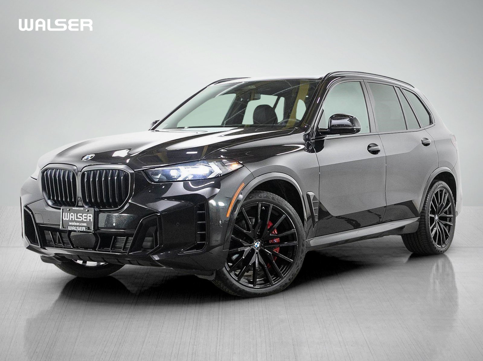 Used 2024 BMW X5 xDrive40i AWD/4WD image 1