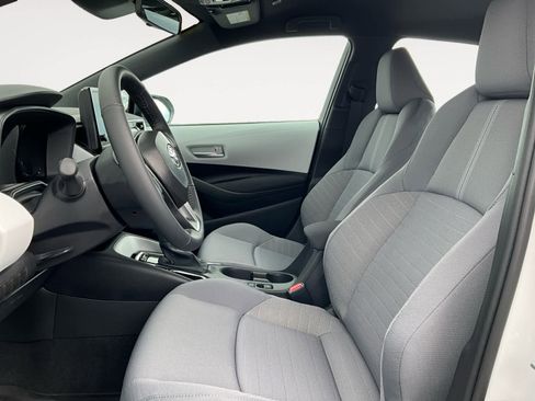 Used 2026 Toyota Corolla SE image 10