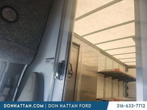 Used 2021 Chevrolet Express 3500 w/ Power Convenience Package RWD image 8