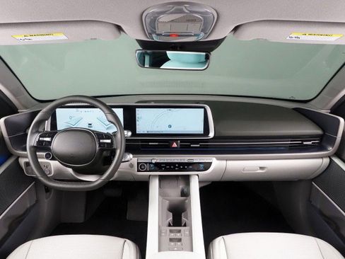 Used 2024 Hyundai Ioniq 6 SEL RWD image 3