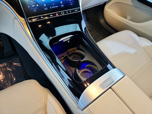 Certified 2023 Mercedes-Benz GLC 300 image 14