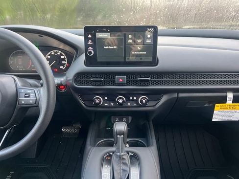 New 2026 Honda HR-V LX image 19