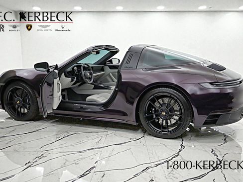 Used 2024 Porsche 911 Targa 4 GTS image 5
