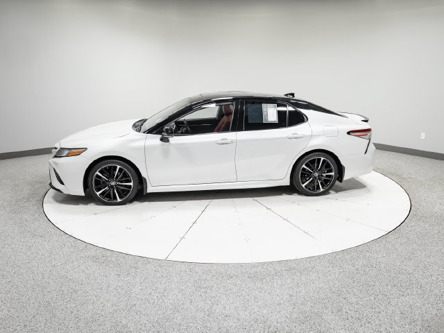 Used 2019 Toyota Camry XSE FWD image 32