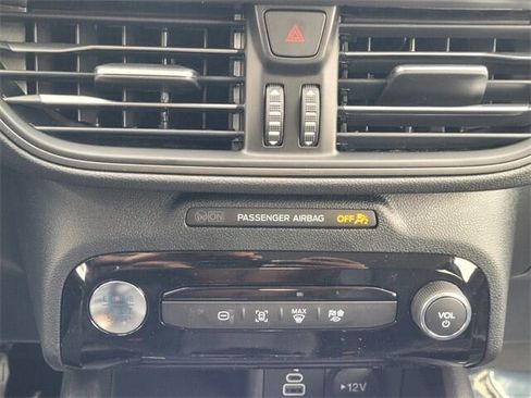 New 2025 Ford Escape Base image 21