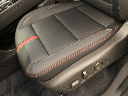 New 2026 Chevrolet Traverse RS AWD/4WD image 18