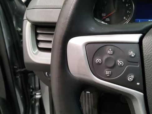 Used 2024 GMC Terrain SLT FWD image 26