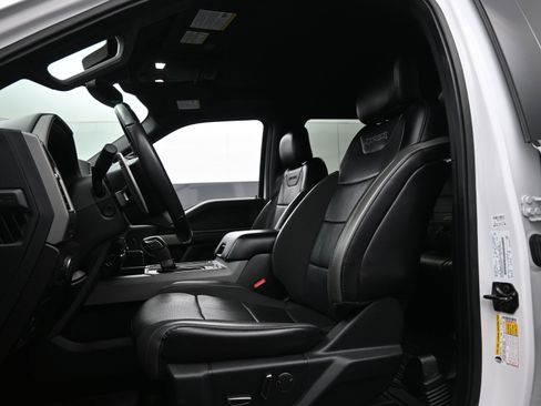 Used 2019 Ford F150 Raptor w/ Equipment Group 802A Luxury image 18