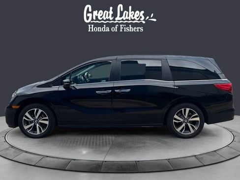 Certified 2024 Honda Odyssey Touring image 2