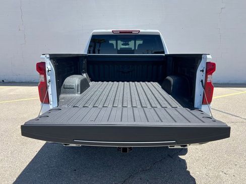 New 2026 Chevrolet Silverado 1500 LT w/ Z71 Off-Road Package AWD/4WD image 5