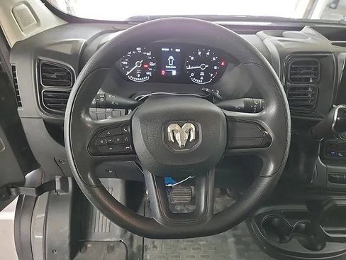 Used 2025 RAM ProMaster 2500 FWD image 10