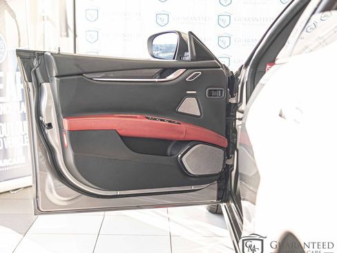 Used 2018 Maserati Ghibli S GranSport Q4 image 35