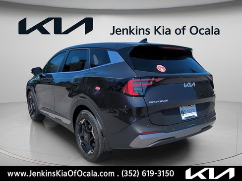 New 2026 Kia Sportage EX FWD image 5