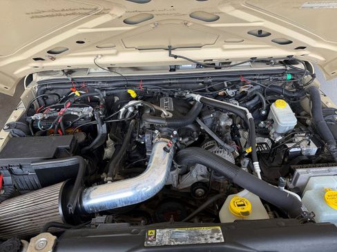 Used 2011 Jeep Wrangler Sport image 14