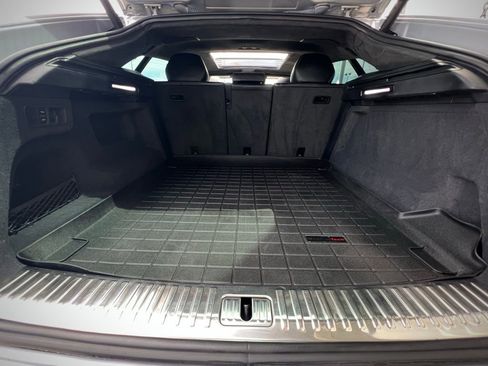 Used 2022 Lamborghini Urus image 30