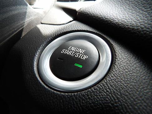 Certified 2024 Chevrolet Equinox LT AWD/4WD image 21