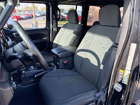 Used 2020 Jeep Wrangler Unlimited Sport S image 11
