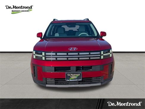 Used 2025 Hyundai Santa Fe SEL image 2