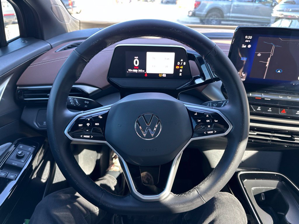 Used 2023 Volkswagen ID.4 Pro AWD/4WD image 29