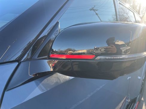 New 2026 Nissan Armada NISMO image 9