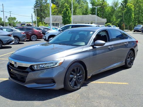 Used 2019 Honda Accord LX image 3
