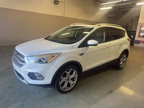 Used 2017 Ford Escape Titanium w/ Equipment Group 301A image 3