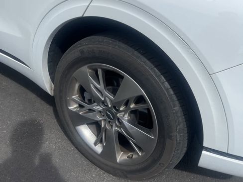 Used 2022 Genesis GV70 3.5T Sport w/ Sport Advanced Package image 10