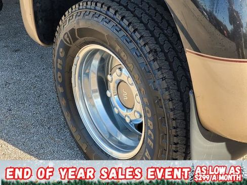 Used 2011 Ford F350 King Ranch w/ King Ranch w/Chrome Pkg image 7