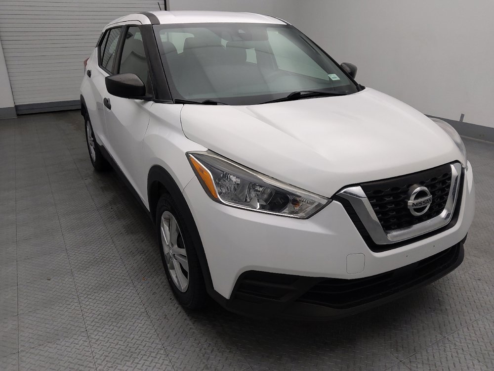Used 2020 Nissan Kicks S FWD image 14