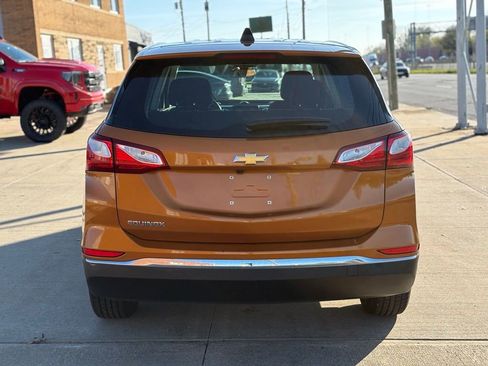 Used 2018 Chevrolet Equinox LS FWD image 9