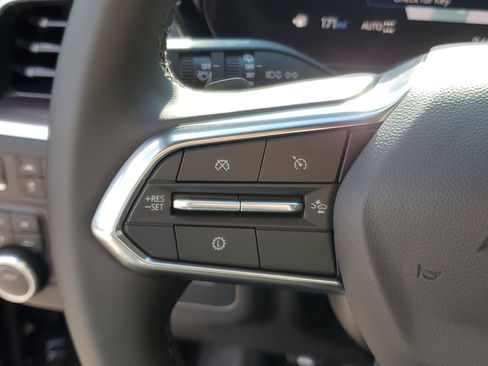 Used 2025 Chevrolet Tahoe LT image 24