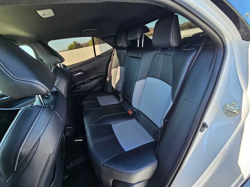 Used 2025 Toyota Corolla XSE FWD image 17