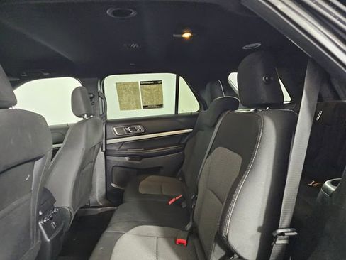 Used 2019 Ford Explorer XLT w/ Equipment Group 201A image 20