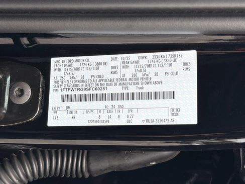 Used 2025 Ford F150 Raptor AWD/4WD image 44