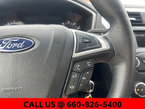 Used 2013 Ford Fusion SE image 15
