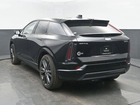 New 2026 Cadillac Optiq Sport 2 w/ LPO, Floor Liner Package image 4