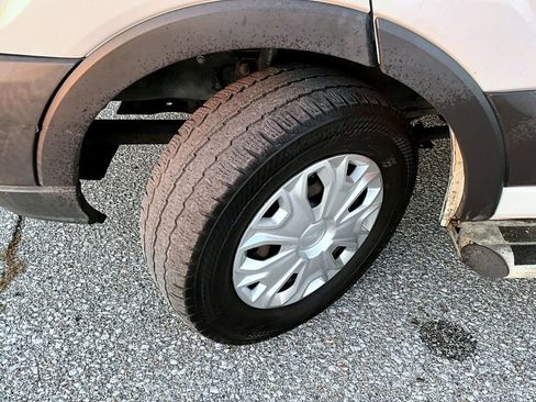 Used 2016 Ford Transit 250 130 Low Roof w/ Exterior Upgrade Package image 21