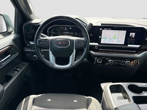 Used 2022 GMC Sierra 1500 Elevation RWD image 23
