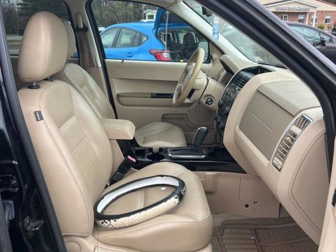 Used 2008 Ford Escape Limited image 15