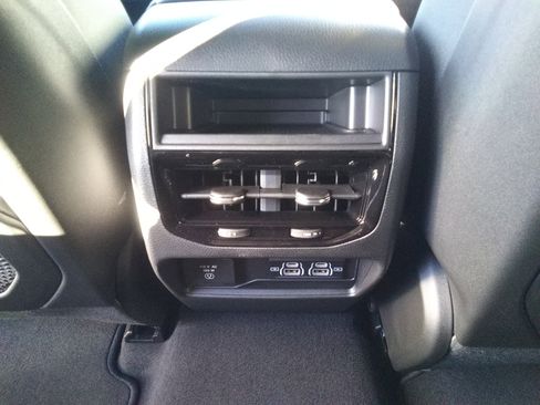 New 2025 Jeep Grand Cherokee Altitude AWD/4WD image 12