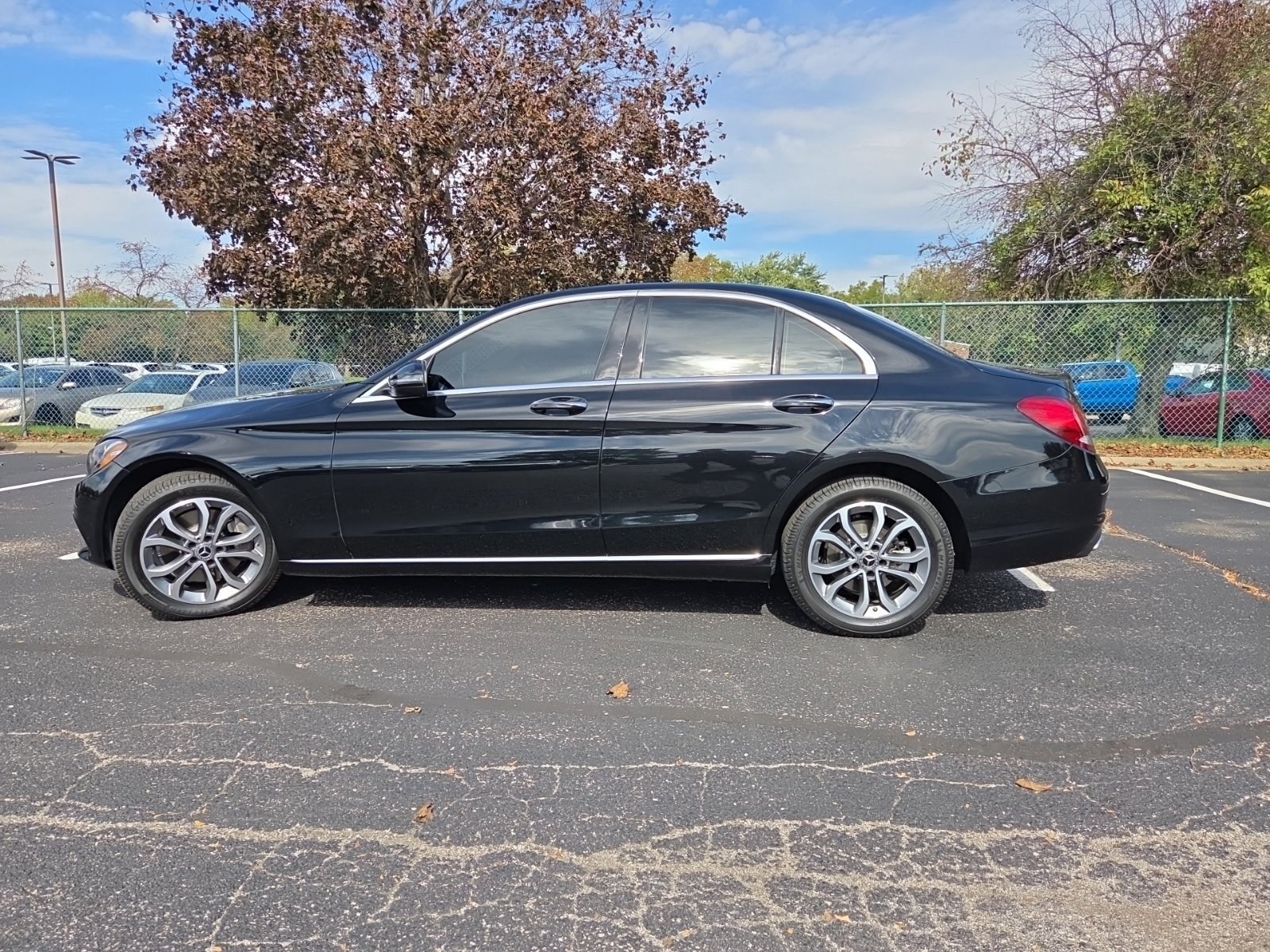 Used 2018 Mercedes-Benz C 300 4MATIC Sedan image 9